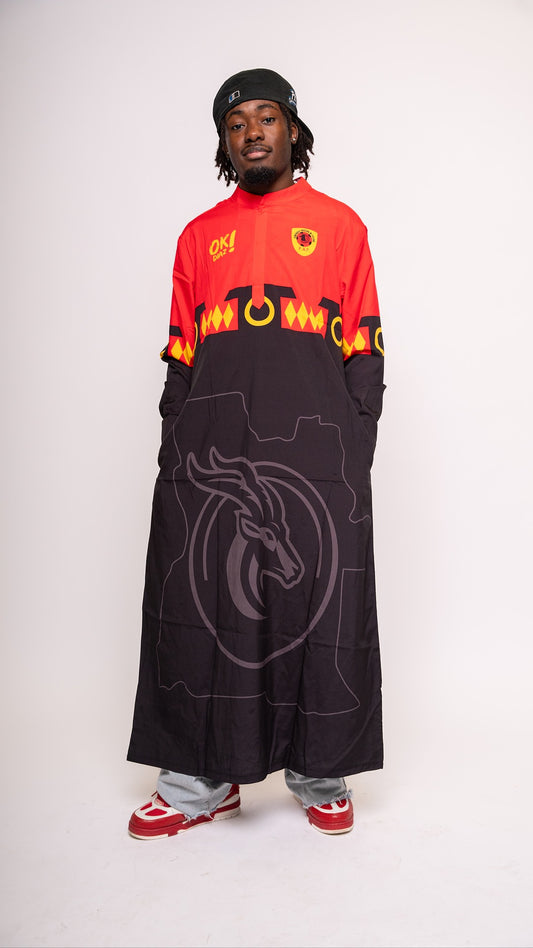 le modèle fait 1m75 et porte la 
taille S